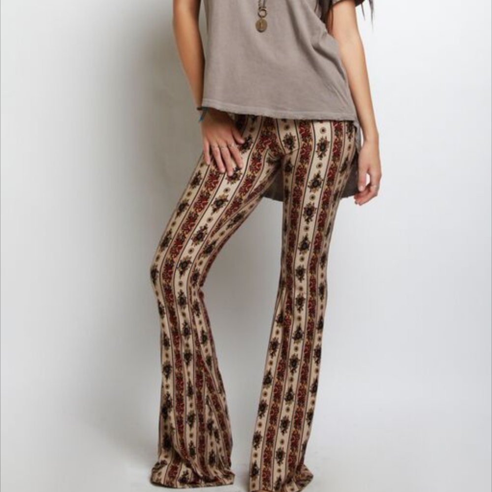 NWT Novella Royale Hudson Stripe Bells